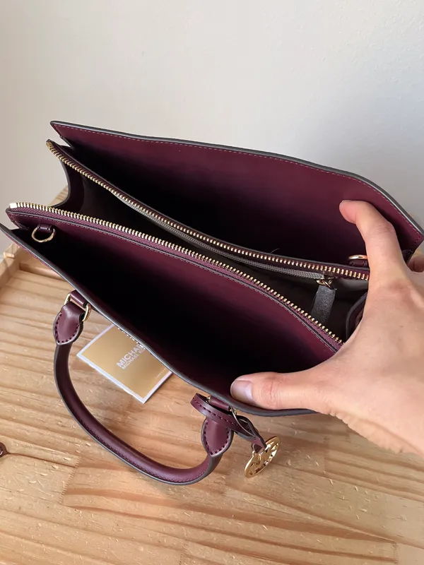 Michael Kors Purse - Image 10