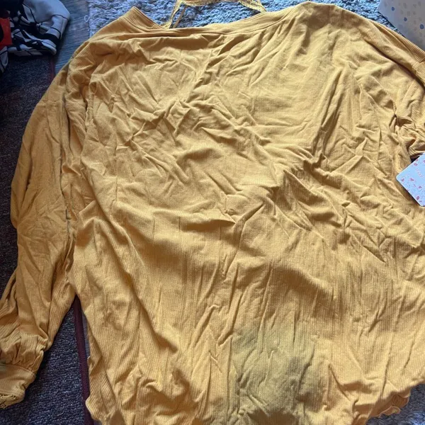 NWT Free People shimmy shake untamed gold top size small - Image 10