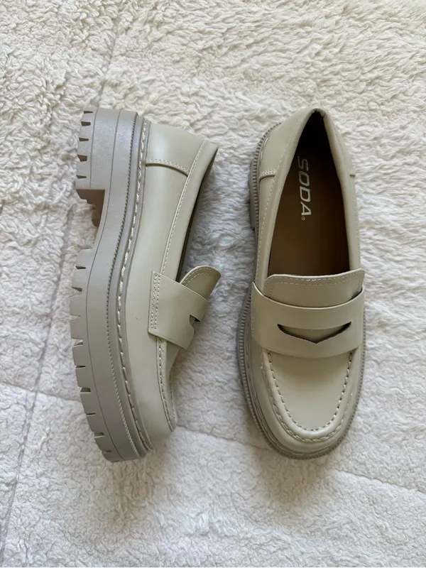 Cream Platform Penny Loafers Size 6 Chunky Lug Sole Preppy Y2K Brand New Shoes - Image 7