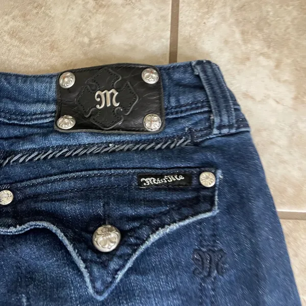 Miss Me Bradbury Skinny Jeans Dark Wash Embellished Flap Pocket 31 women's - Image 10