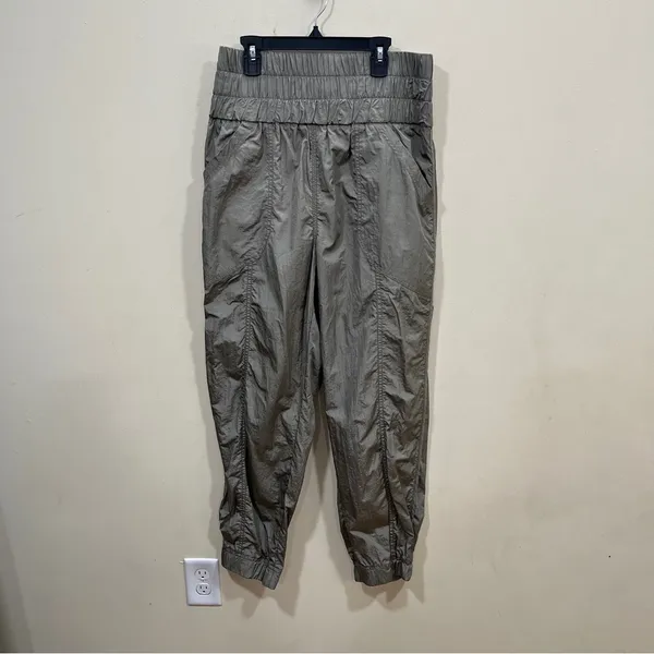 Free People Movement The Way Home Joggers size medium women’s - Image 2
