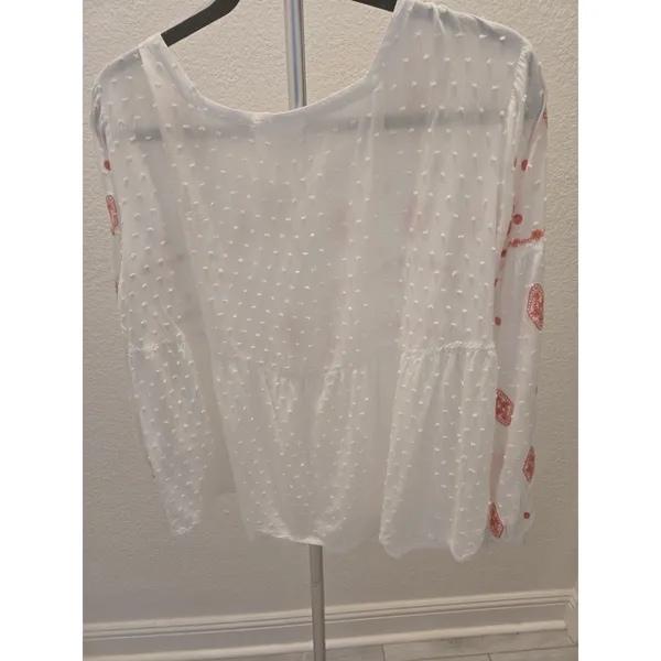 ​Solitaire Embroidered Large Coral & White Boho Swiss Dot Peasant Tie Neck Top - Image 3