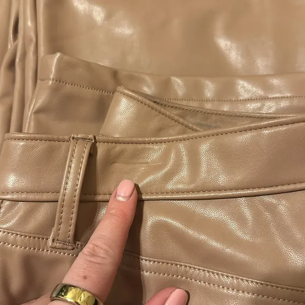 Abercrombie & Fitch Faux Leather Straight Pants 32 - Image 10