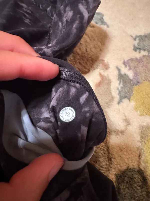 Lululemon leggings - Image 4