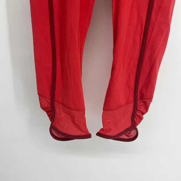 Athleta Salutation Stash Pocket Capri Pants Coral‎ Red Mesh Ruched Ankle Size S - Image 2