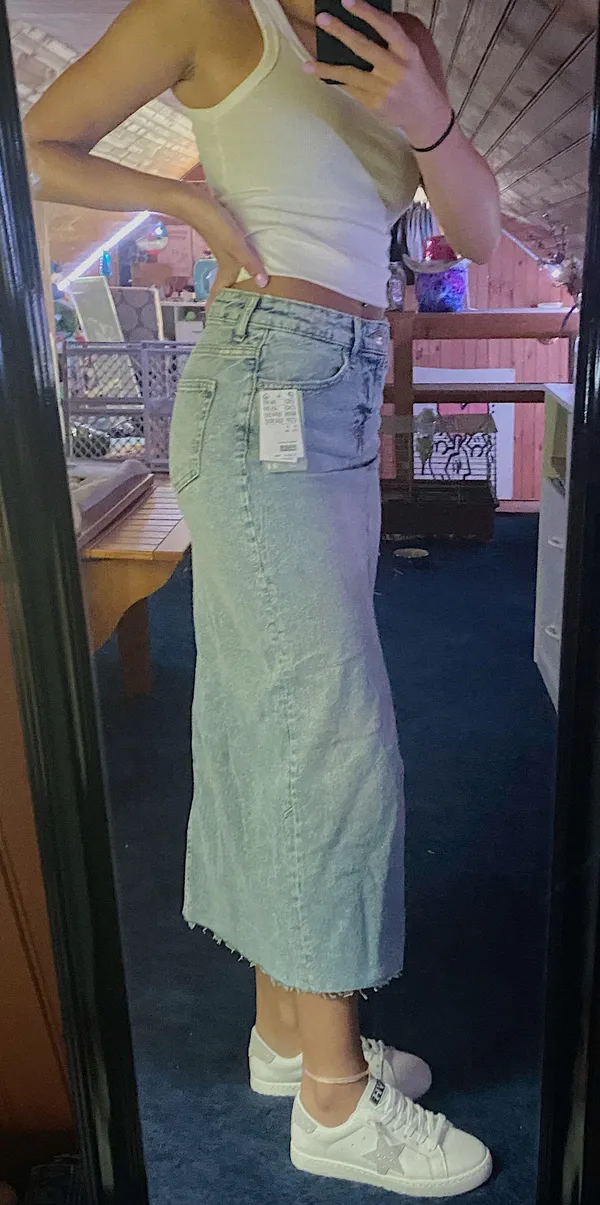 H&M Denim Skirt - Image 2