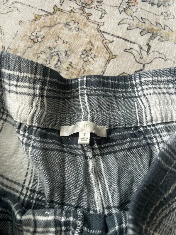Z Supply Lounge Shorts - Image 3
