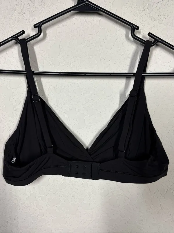 Quince Second Skin Crossover Bralette Sz Large - Image 4