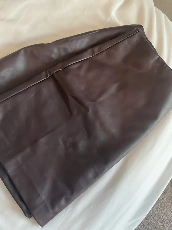 Old Navy Leather skirt - Image 3