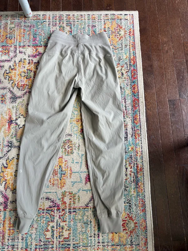 Lululemon Dance Studio Joggers 28"  - Image 2