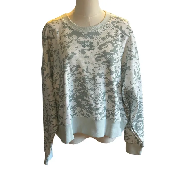 Under Armour Rival Fleece Camo Crew Sweatshirt Medium active sporty - Image 2