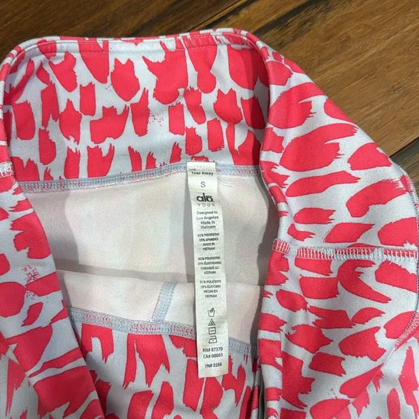 Alo Yoga Workout Leggings - Image 2