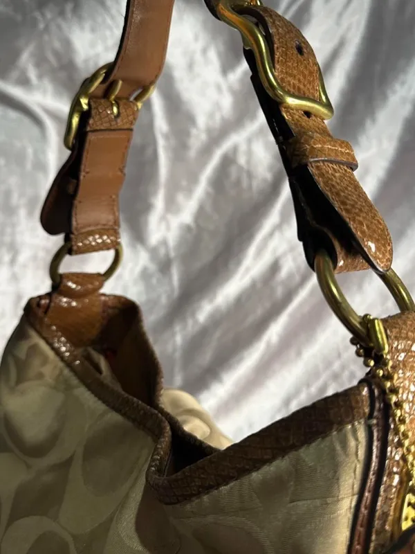 Vintage Y2K Coach Signature Peyton Snakeskin Beige Brown Shoulder Bag - Image 3