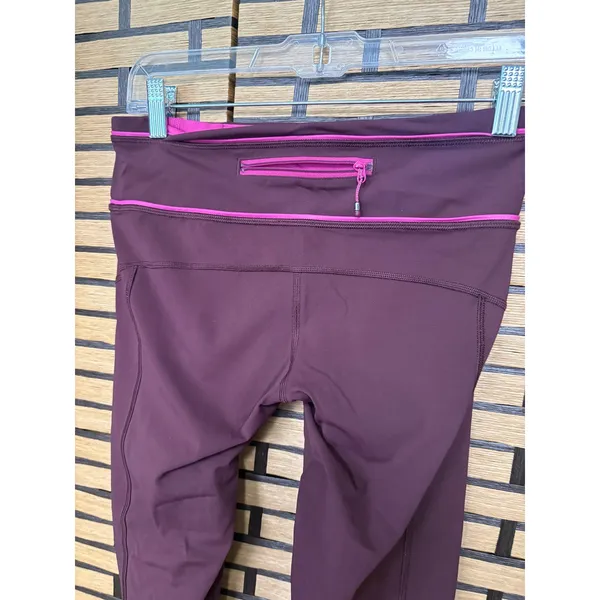 Lululemon Burgundy Leggings‎ Size 6 - Image 5