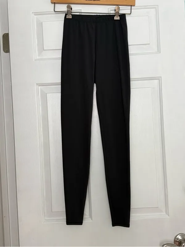Skims Fits Everybody Black Leggings in Onyx - Image 2