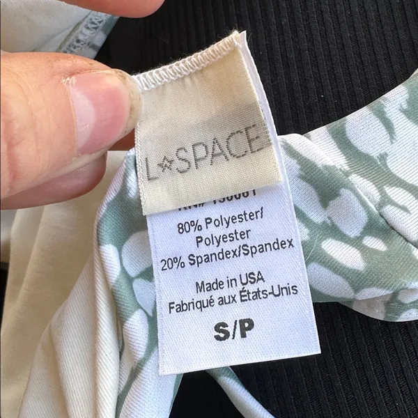 NWOT L*Space Stone Step Daisy bikini top - Image 3