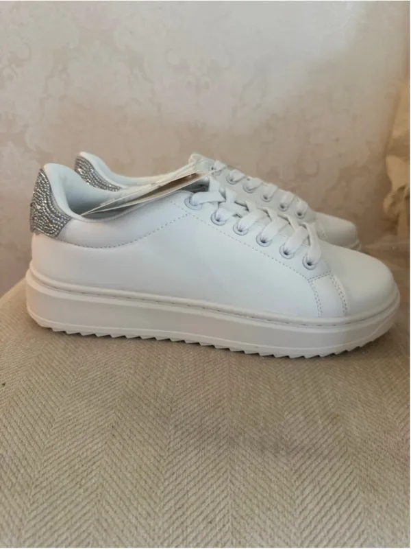 White tennis shoes with rhinestones / sparkles - Image 2