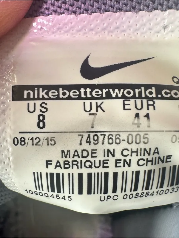 Nike womes 's Black & Gray Mesh Air Max 95 Sneakers - Image 12