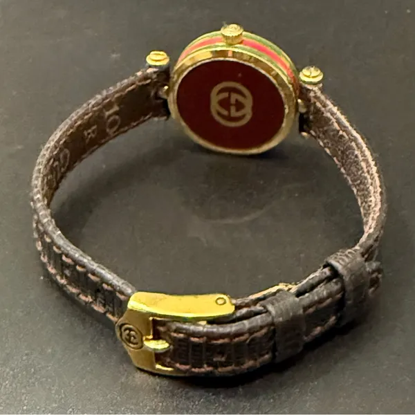 Vintage GUCCI 2000L Sherry Line Ladies Watch NEEDS BATTERY! - Image 12