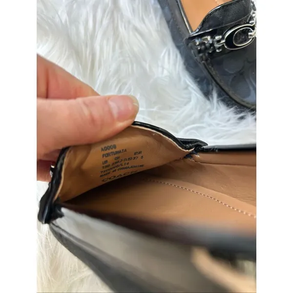 Coach Fortunata Buckle Loafers Size 7.5 B Signature Print Patent Leather Trim - Image 4