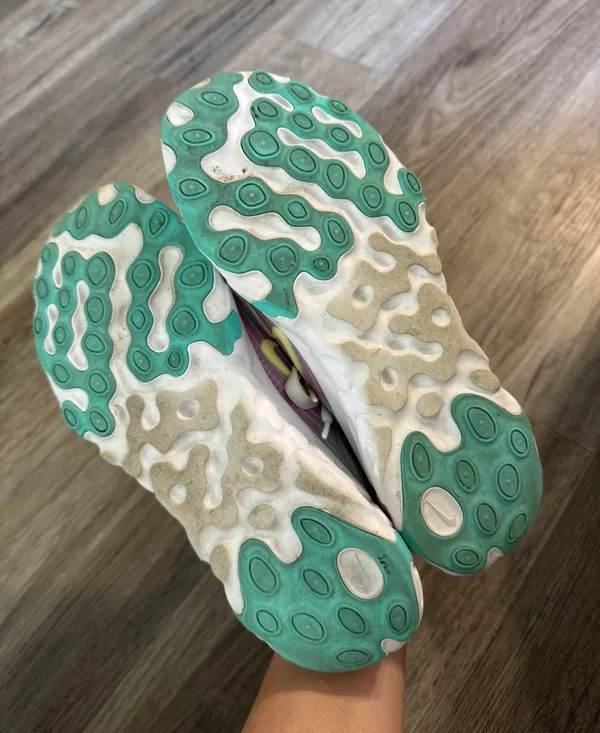 Nike Renew Lucent Sneakers - Image 5