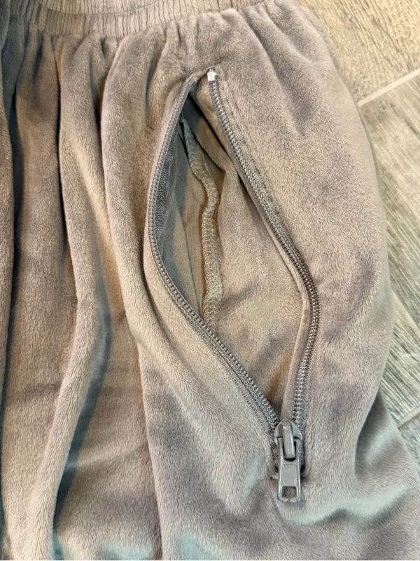 SKIMS Velour Velvet Gray Wide Leg Pants Sweatpants Size Small Cozy Soft Cuddle - Image 5