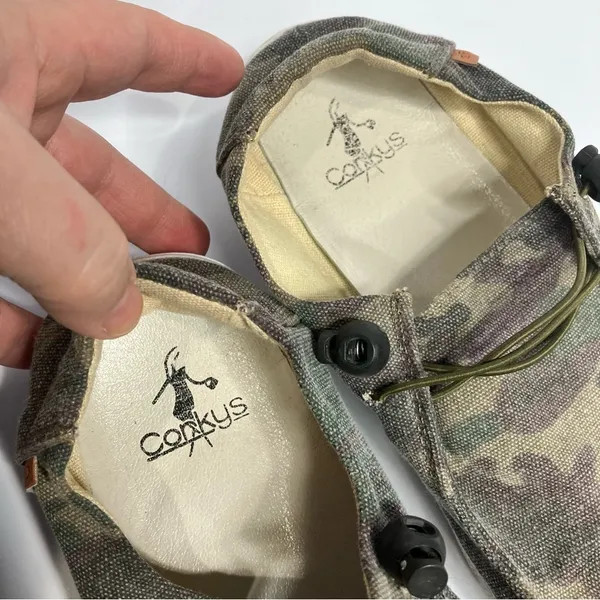 Corky’s kayak camouflage canvas‎ loafers size 9 - Image 5