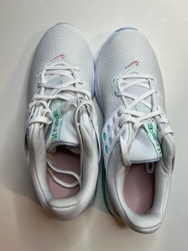WMNS Air Max Bella TR4 CW3398 105 Size 8 NIB - Image 4
