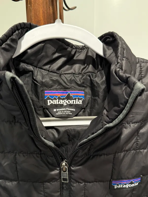 Women’s Patagonia Jacket Full-Zip - Image 6