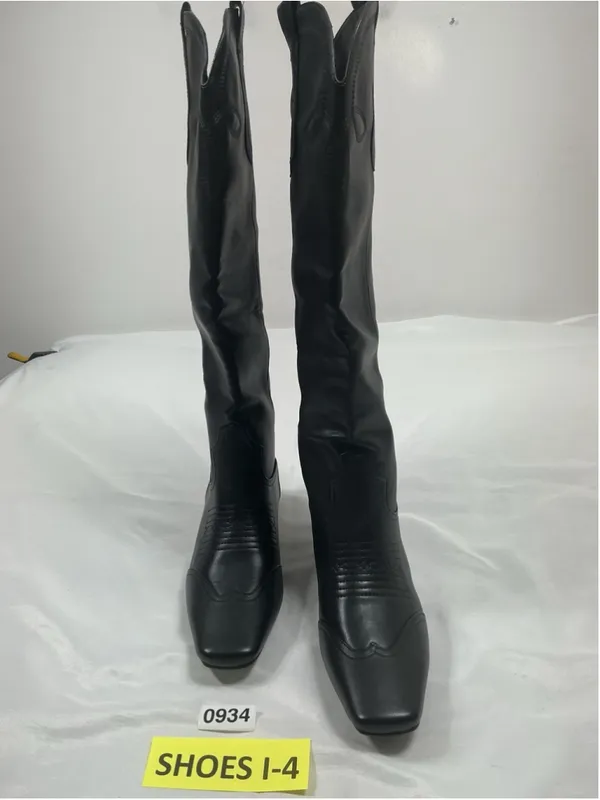 Woman’s Black Knee High Pull On Boots Square Toe Kitten Heel 9.5 - Image 2