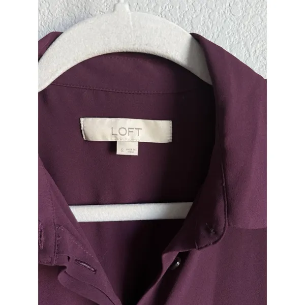 Ann Taylor LOFT Plum Burgundy Lace Sleeve Button Down Blouse Shirt Romantic Goth Witchy S - Image 4