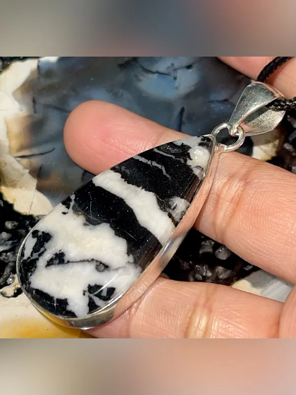 White Buffalo Turquoise Crystal Pendant 2 1/2” - Image 6