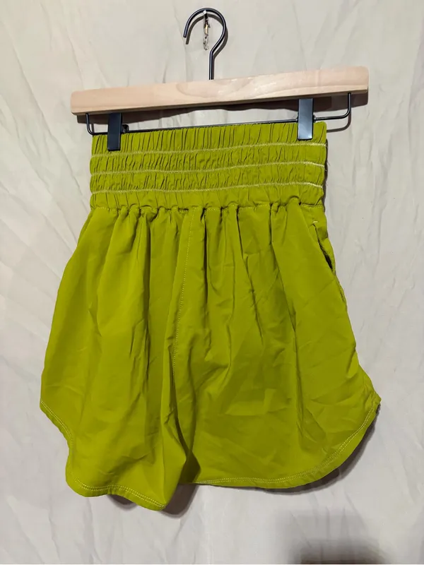 Nike shorts - Image 2