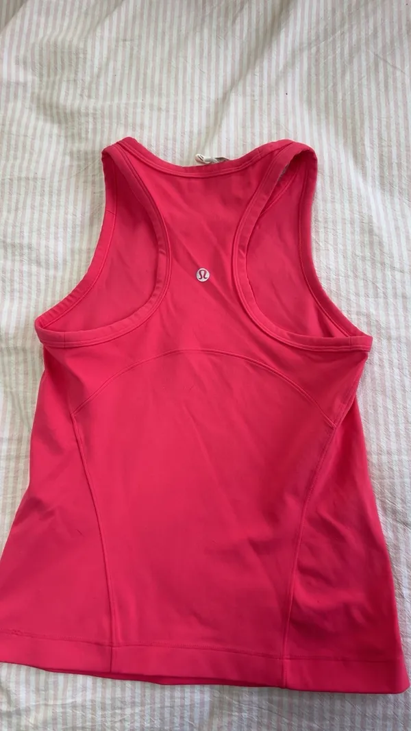 Lululemon tank top  - Image 4