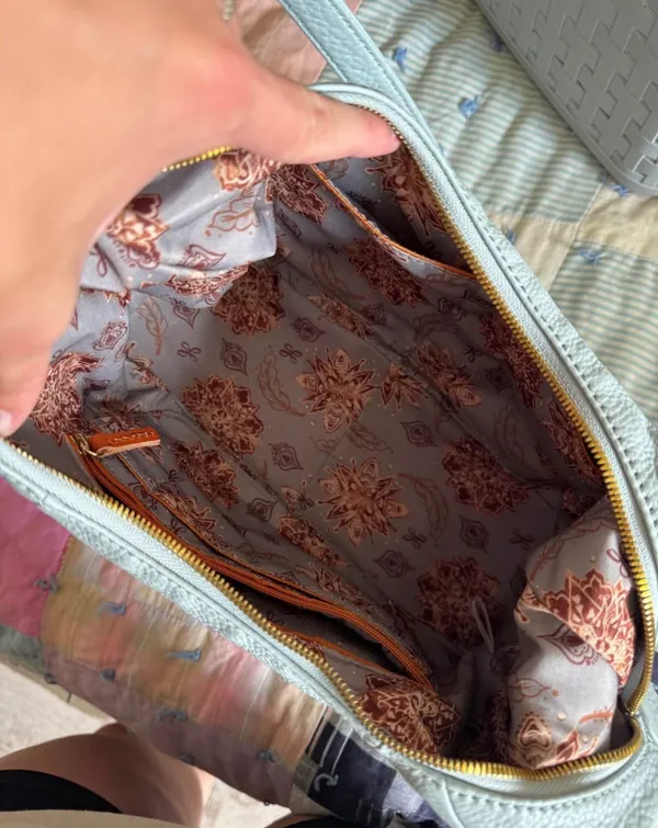 Hobo Purse - Image 4