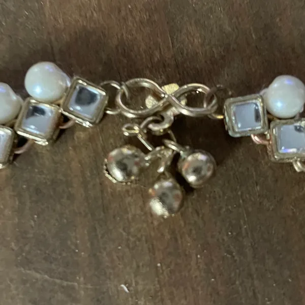 Vinthae RJ Signed Pearl Anklet Gold - Image 3
