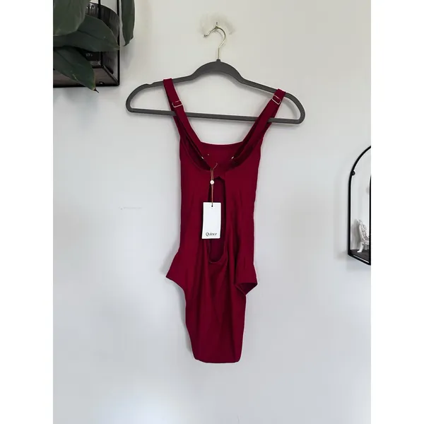 NWT Quince Cherry Red Italian Cross-Back One-Piece Swimsuit Size Small - Image 4