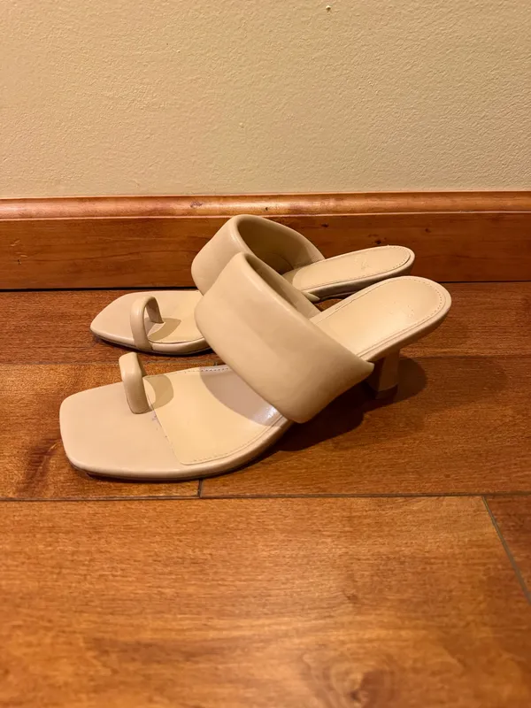 Padded cushion kitten heels - Image 3
