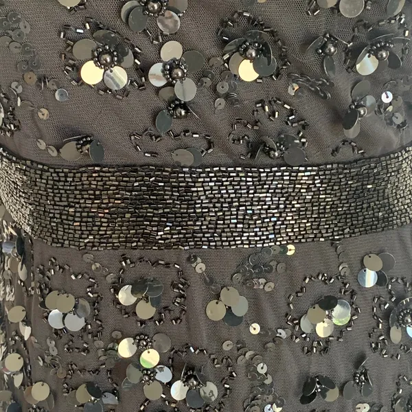 NEW Mac Duggal Sz 4 One Shoulder Flower Sequin Embellished‎ Gown in Black - Image 8
