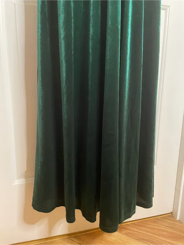 Baltic Born Deep Green V Neck Velvet Maxi Dress Side Slit Size Small kelly - Image 4