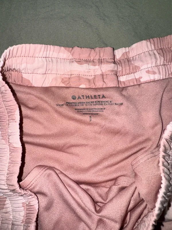 Athleta Mesh Racer Pink Camo Women's 4 inch Shorts - Image 3