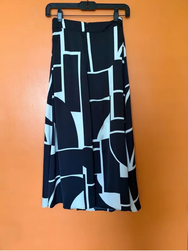 Mango black and white abstract geometric print midi skirt with belt in XS - Image 2