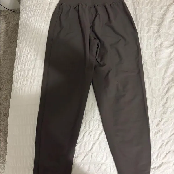 Old Navy Wide Leg Pants in Green and Gray - Image 2