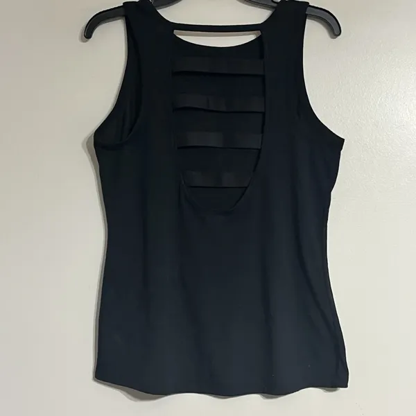 Victoria Sport Womens Black Racer Back Tank Womens Size Medium Athletic‎ - Image 7