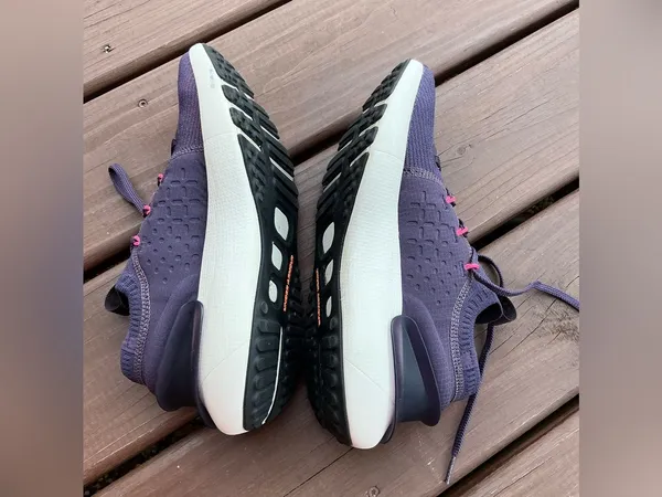 Under Armour Women’s Performance Running Sneakers 🪻🪻 - Image 11