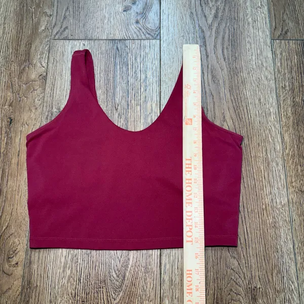 90 Degree by Reflex Women L Burgundy V-Neck Cropped Active Tank Top Built in Bra - Image 3