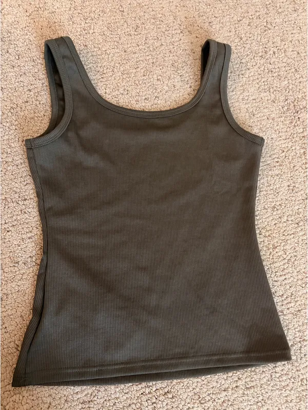Amazon Blouse tank top - Image 3