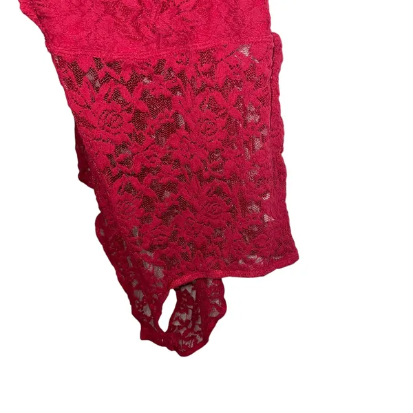 AmbuRance Red Lace Bodysuit V Neck Sleeveless Full Lace Size 2X - Image 2