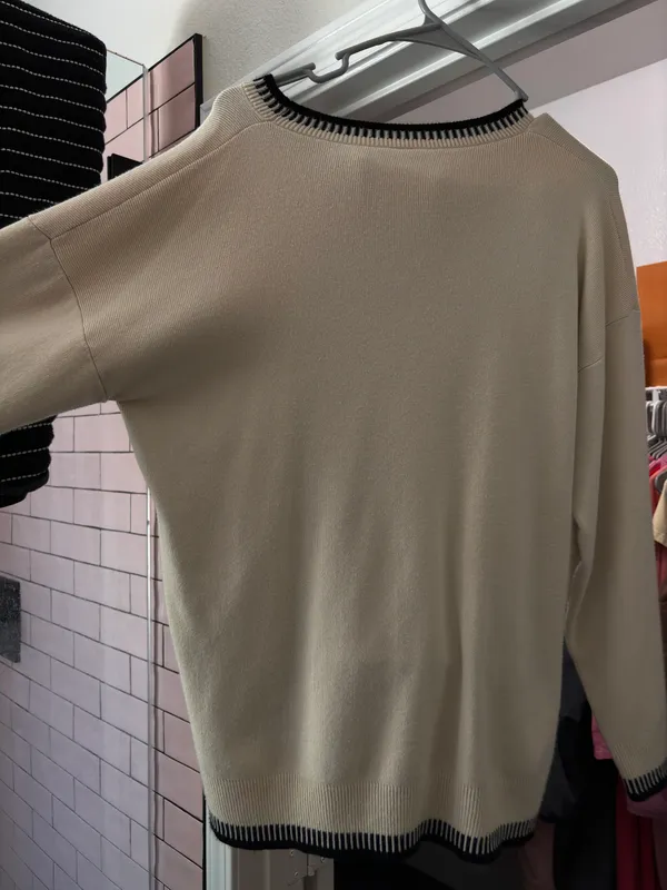 Amazon Sweater Set - Image 4