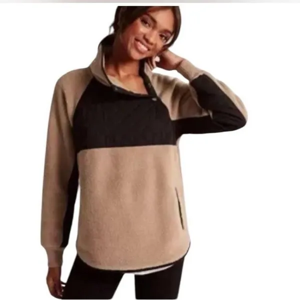 Abercrombie & Fitch Asymmetrical Snap-Up Fleece Faux Leather Pullover Size S - Image 2